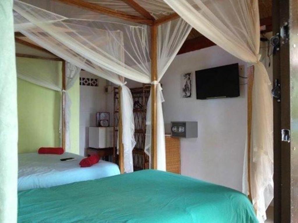 Above Us Only Sky Hotel Sihanoukville Exterior foto